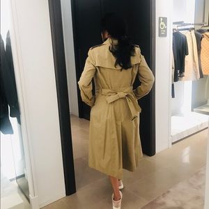 Meet your Posher, Neha